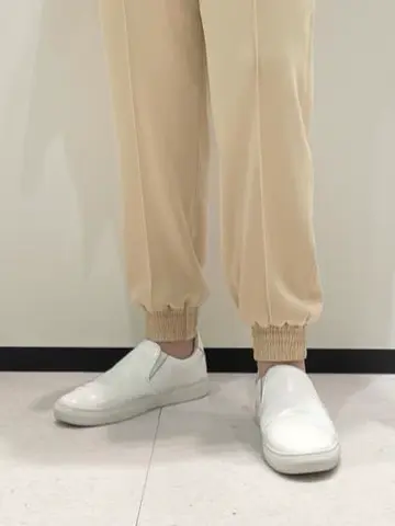 BEIGE， 藤木 コーディネート画像