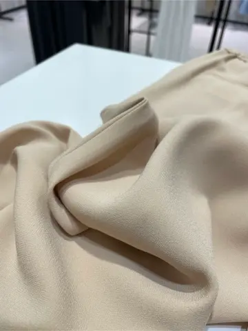 BEIGE， 藤木 コーディネート画像