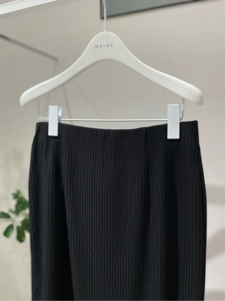 BEIGE， 小泉 コーディネート画像