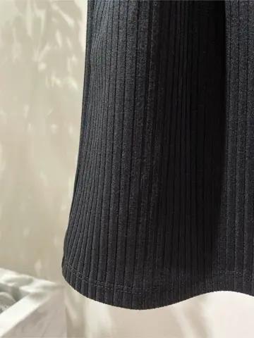 BEIGE， 小泉 コーディネート画像