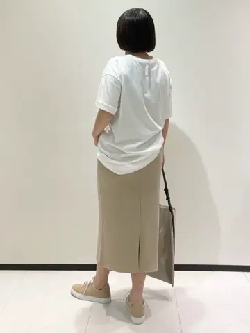 BEIGE， 藤木 コーディネート画像