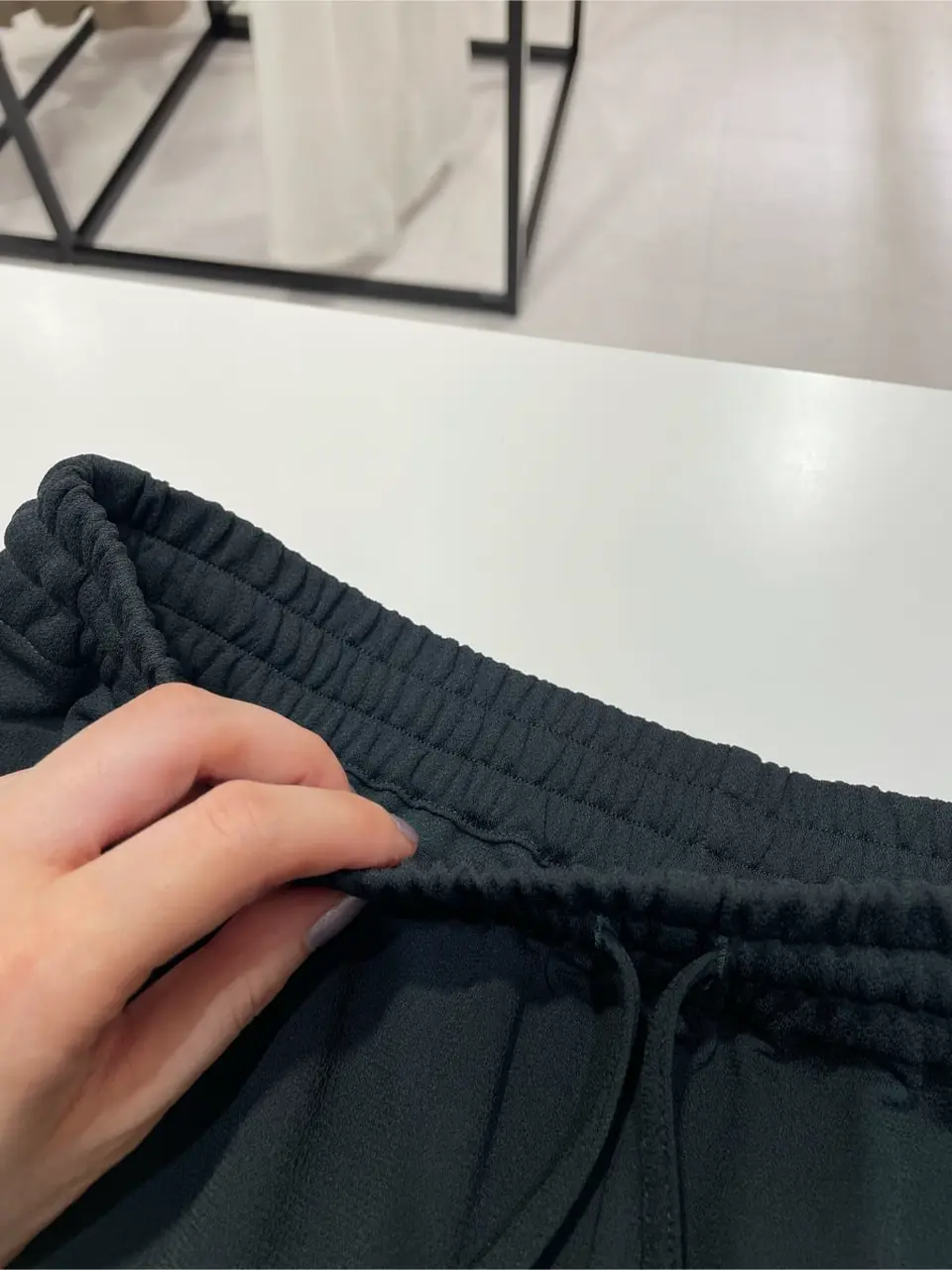 BEIGE， 藤木 コーディネート画像