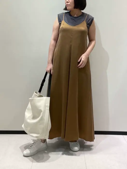 BEIGE， 藤木 コーディネート画像