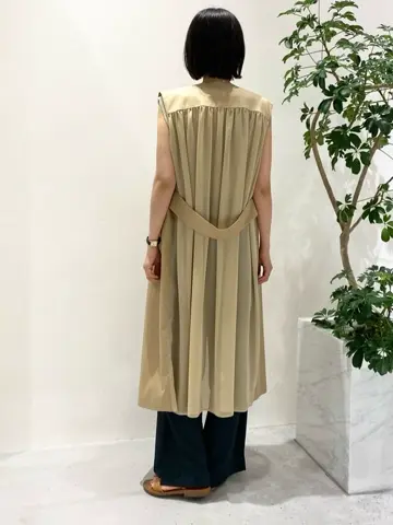 BEIGE， R.A コーディネート画像