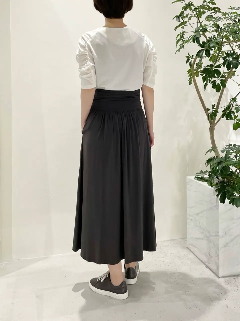 BEIGE， 小泉 コーディネート画像