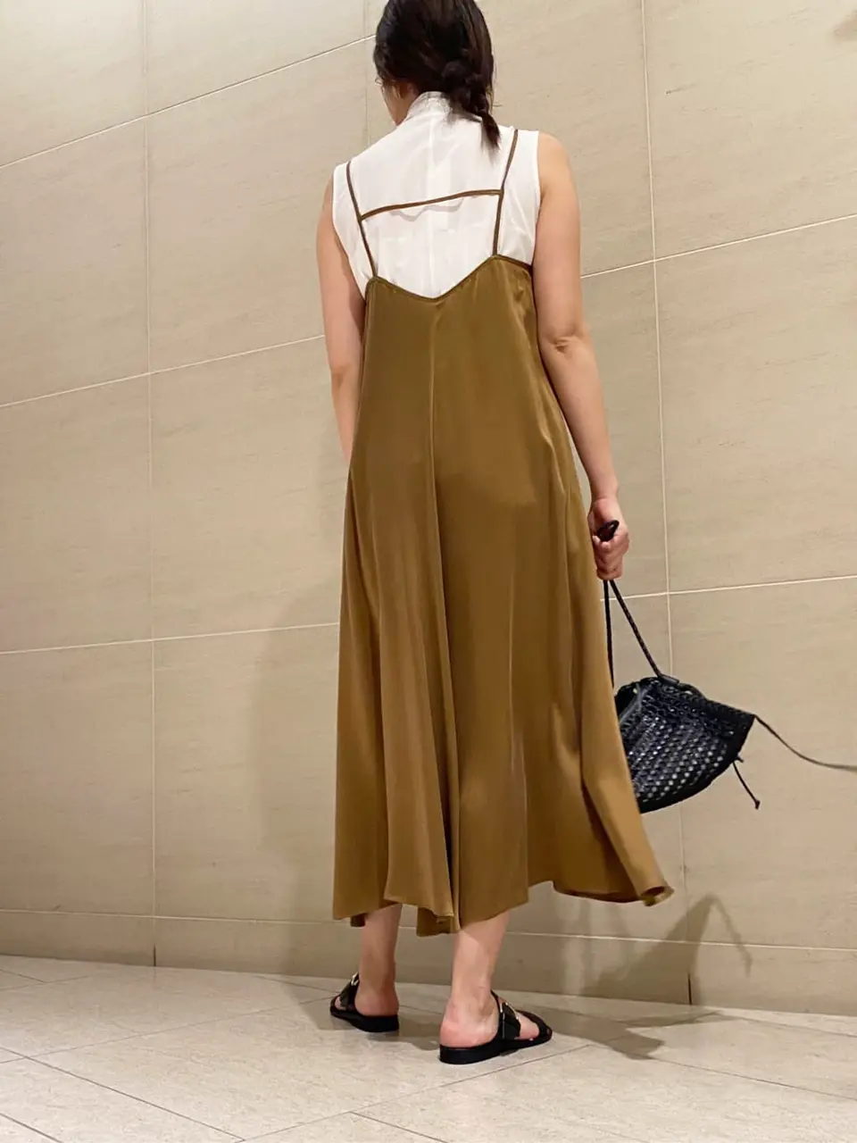 BEIGE， 須藤 コーディネート画像