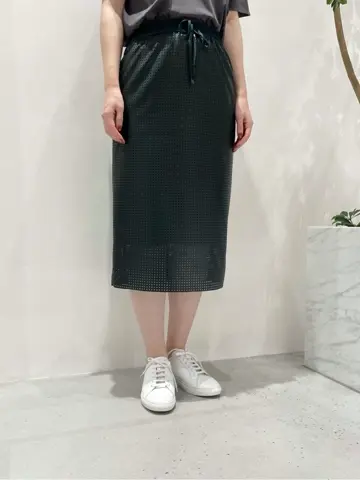 BEIGE， 小泉 コーディネート画像