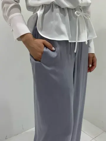 BEIGE， アライ コーディネート画像