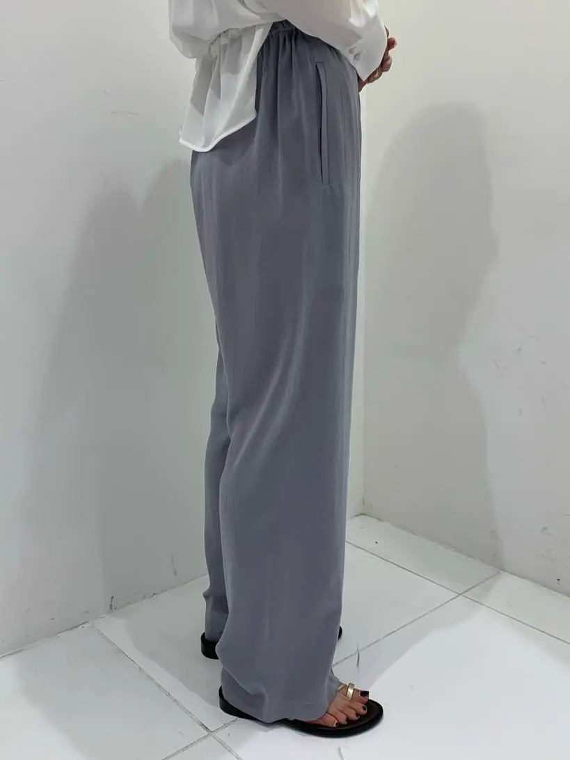 BEIGE， アライ コーディネート画像