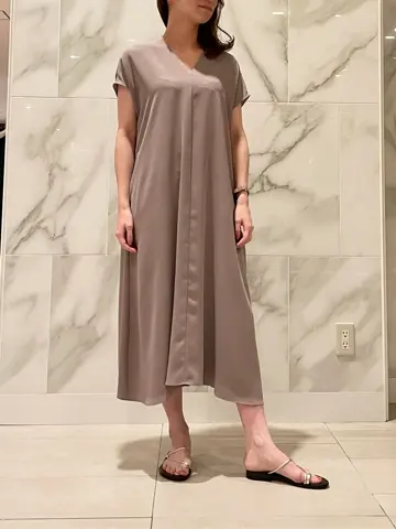 BEIGE， スタッフ コーディネート画像