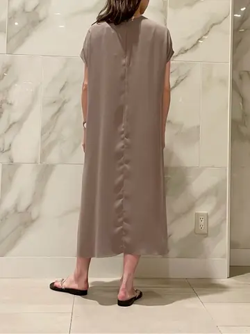 BEIGE， スタッフ コーディネート画像