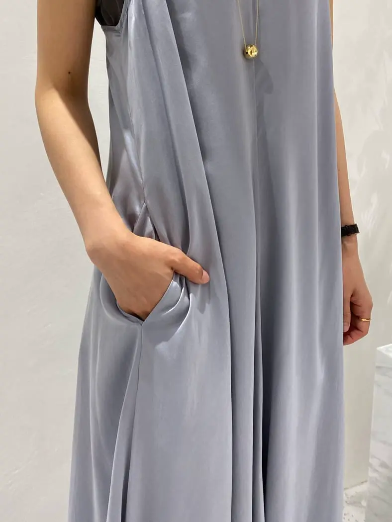 BEIGE， R.A コーディネート画像