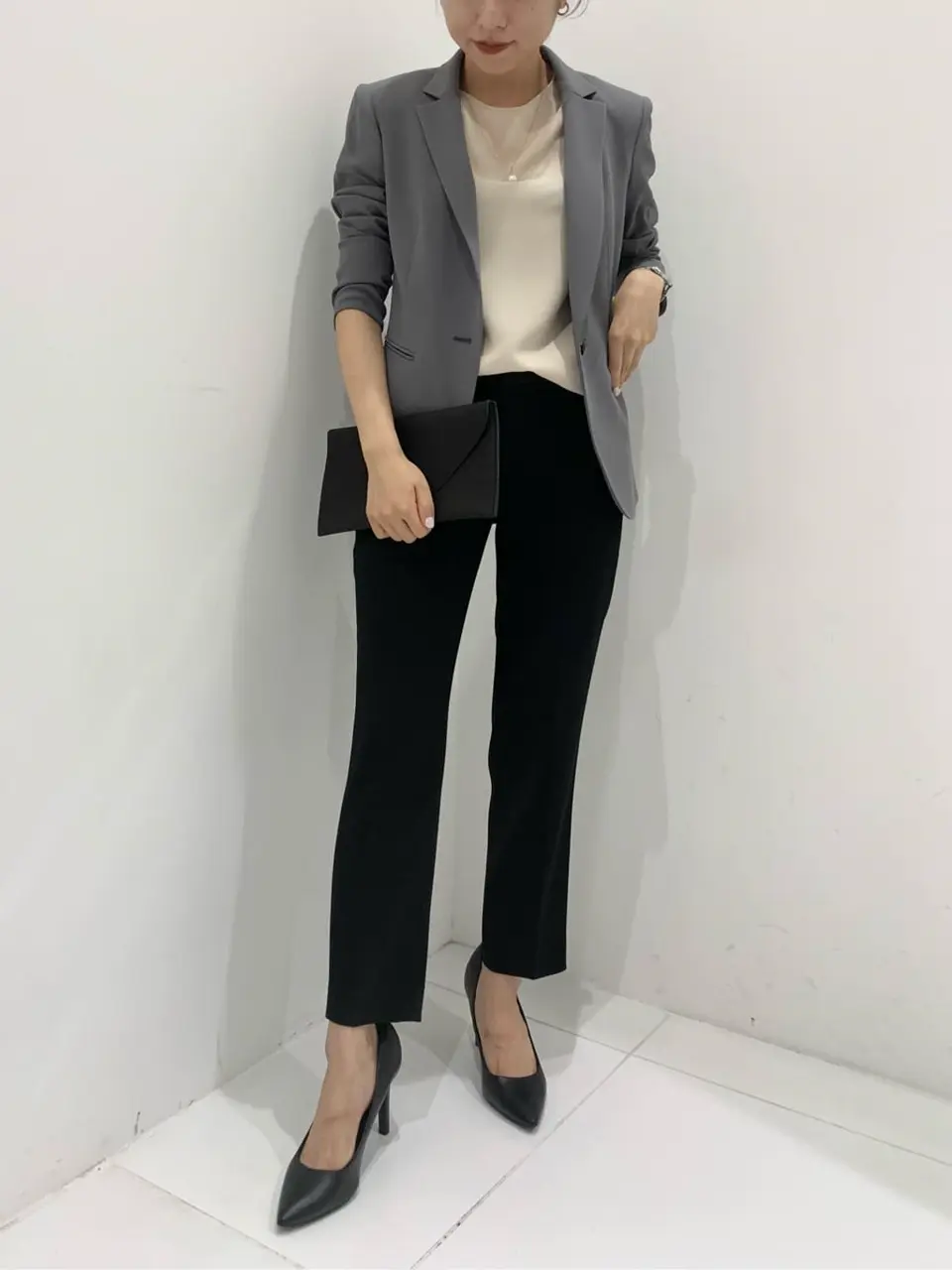 BEIGE， アライ コーディネート画像