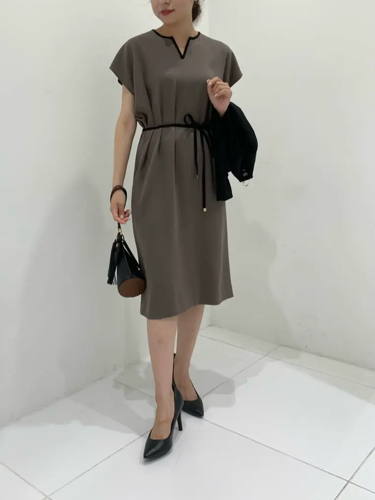 BEIGE， アライ コーディネート画像