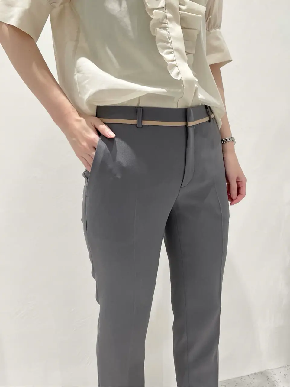 BEIGE， 小泉 コーディネート画像