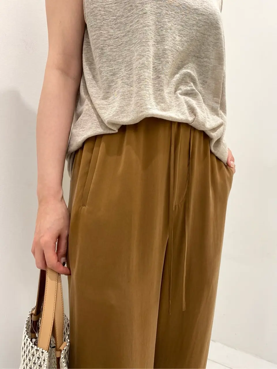 BEIGE， 田村 コーディネート画像