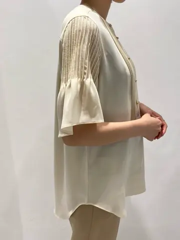 BEIGE， R.A コーディネート画像