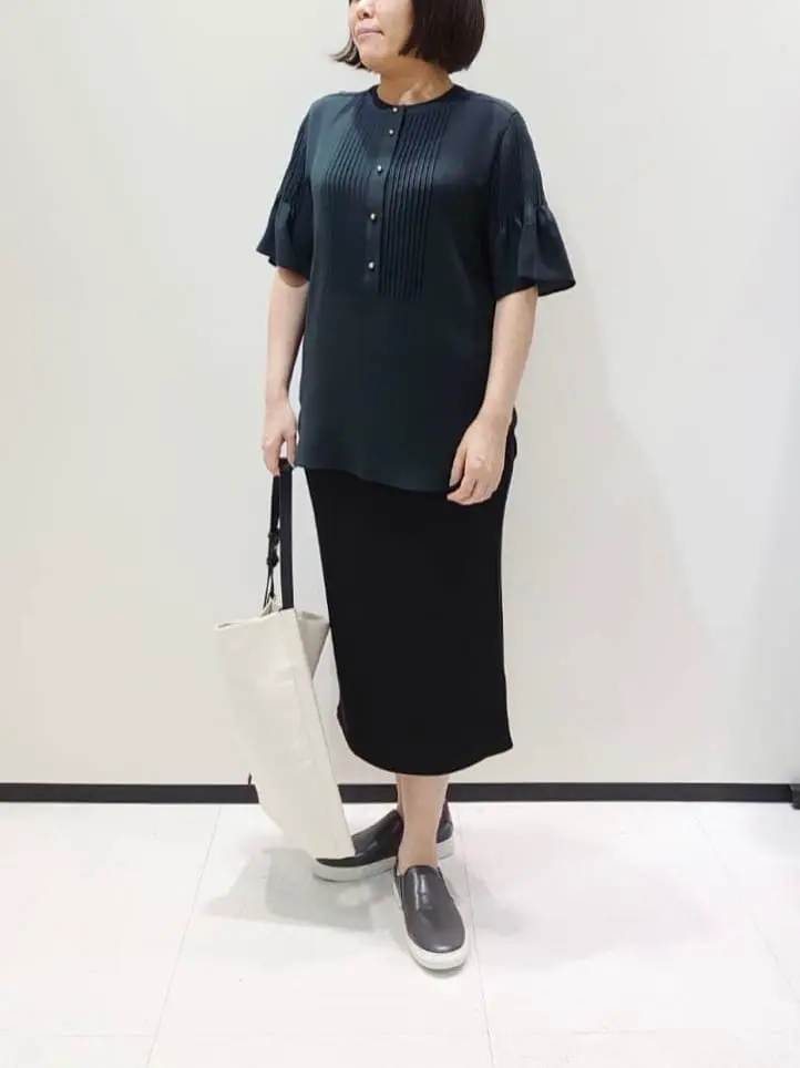 BEIGE， 藤木 コーディネート画像