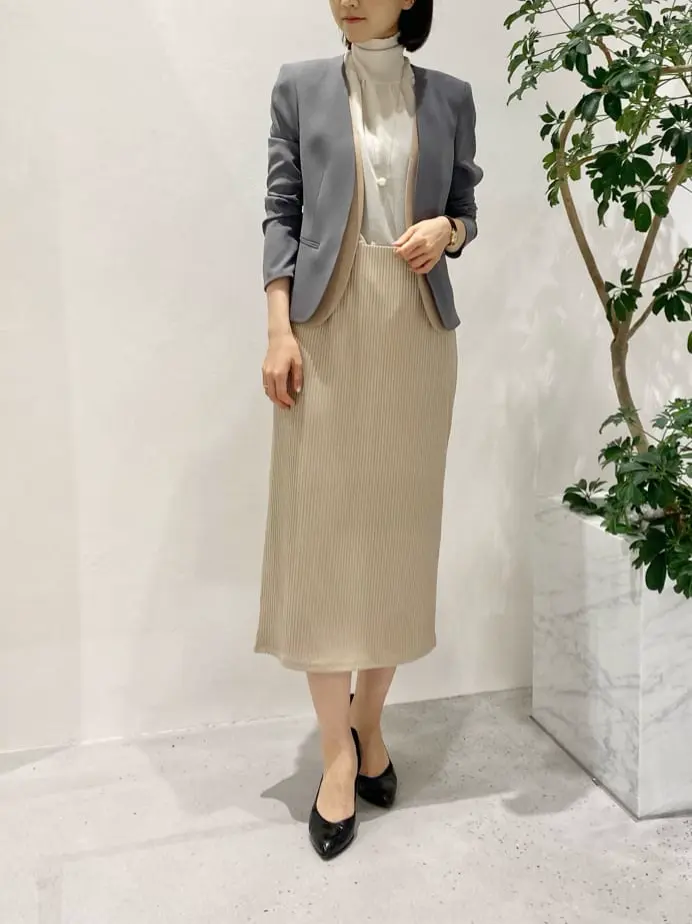 BEIGE， R.A コーディネート画像