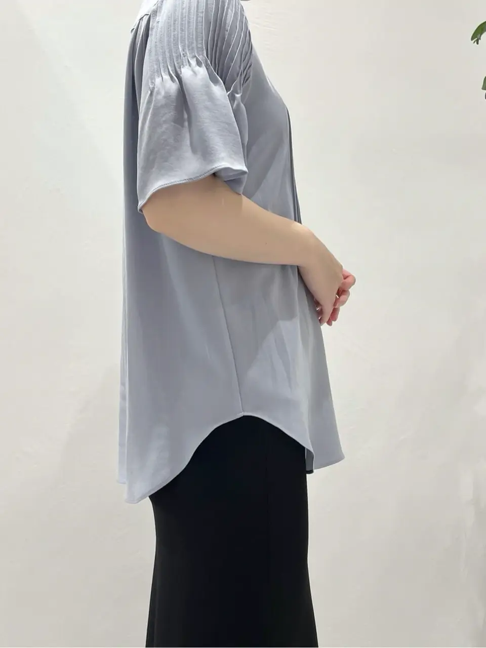 BEIGE， 小泉 コーディネート画像