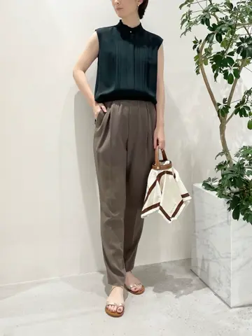 BEIGE， 小泉 コーディネート画像