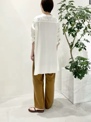 BEIGE， 小泉 コーディネート画像