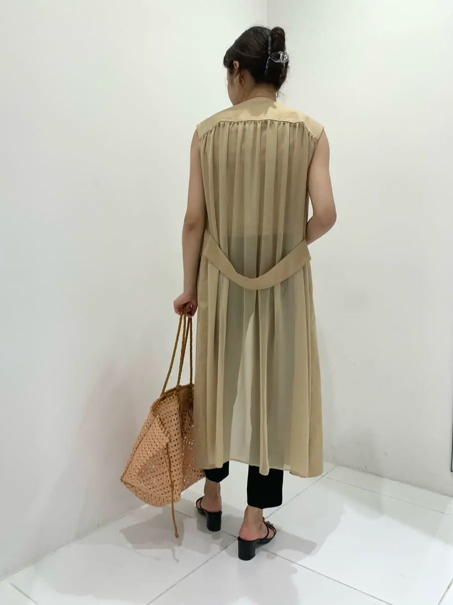 BEIGE， アライ コーディネート画像