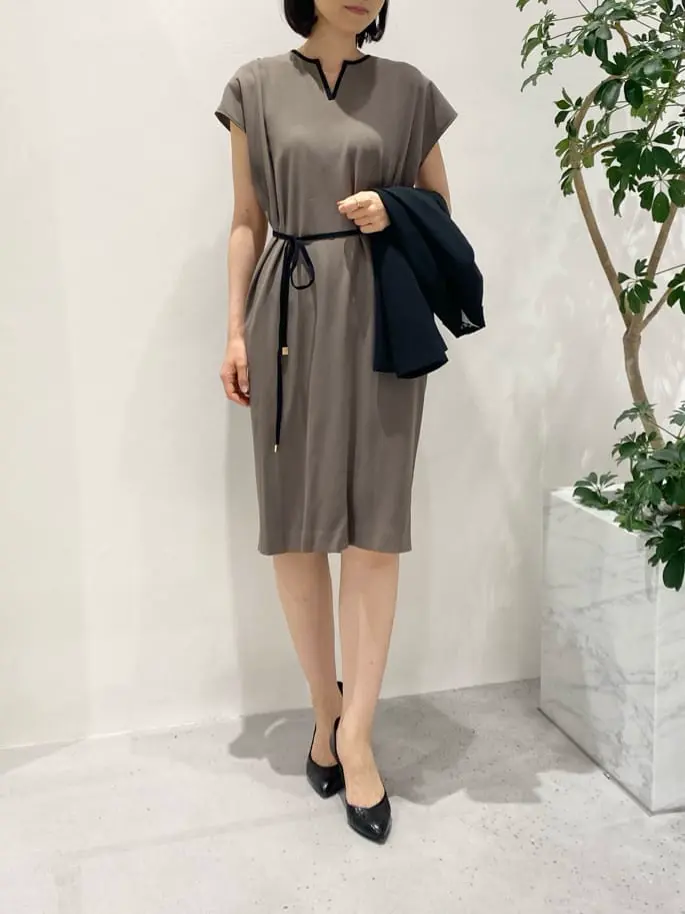 BEIGE， R.A コーディネート画像