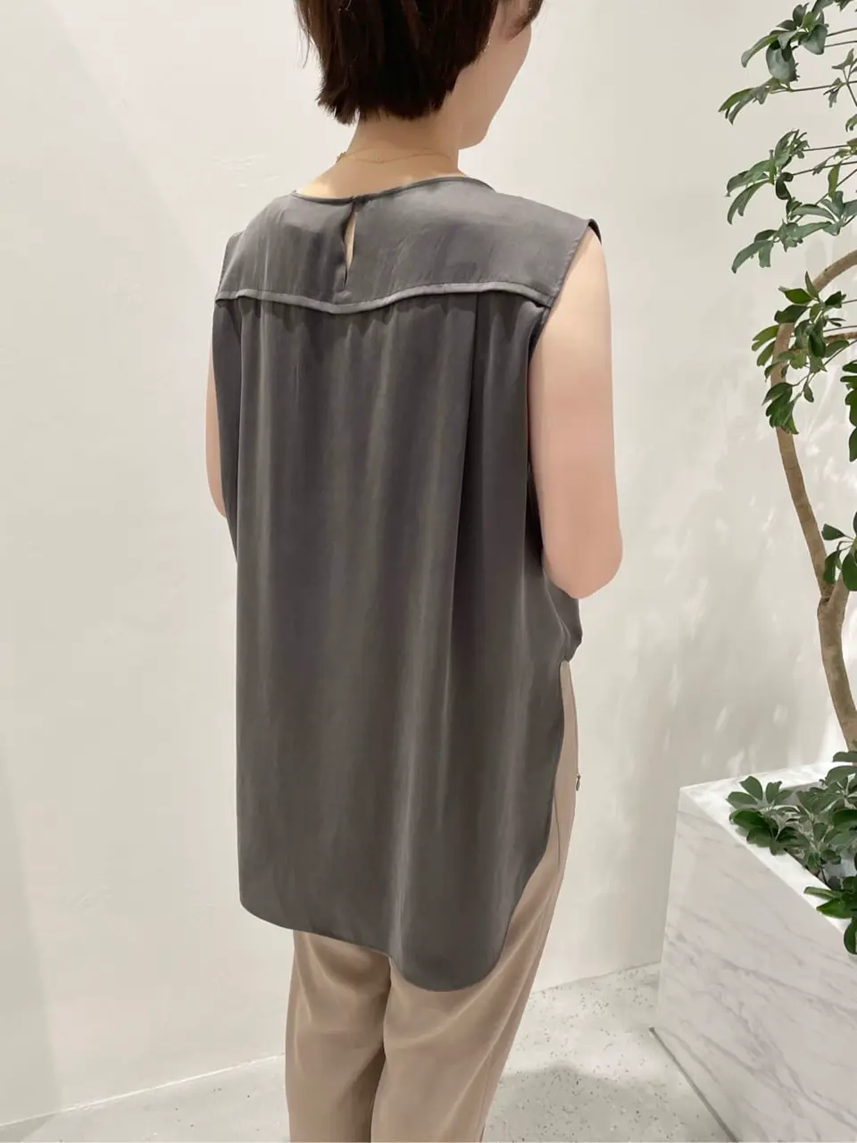 BEIGE， 小泉 コーディネート画像