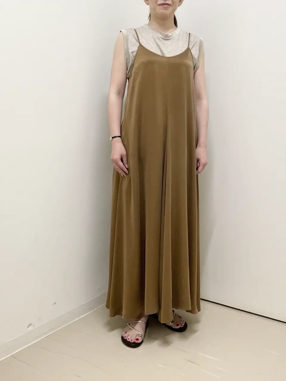 BEIGE， スタッフ コーディネート画像