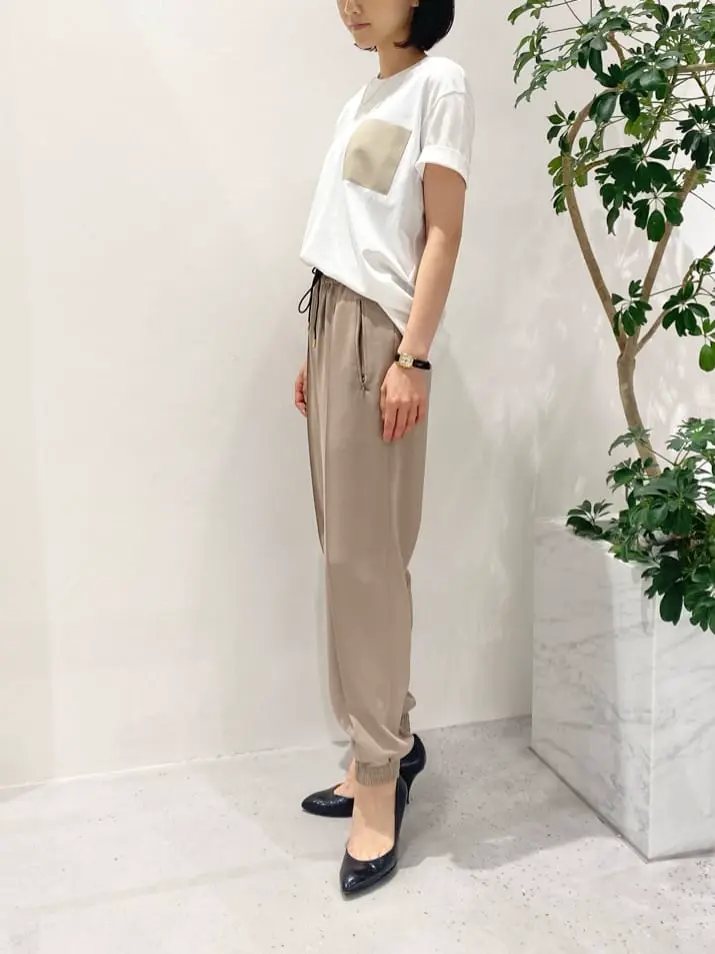 BEIGE， R.A コーディネート画像