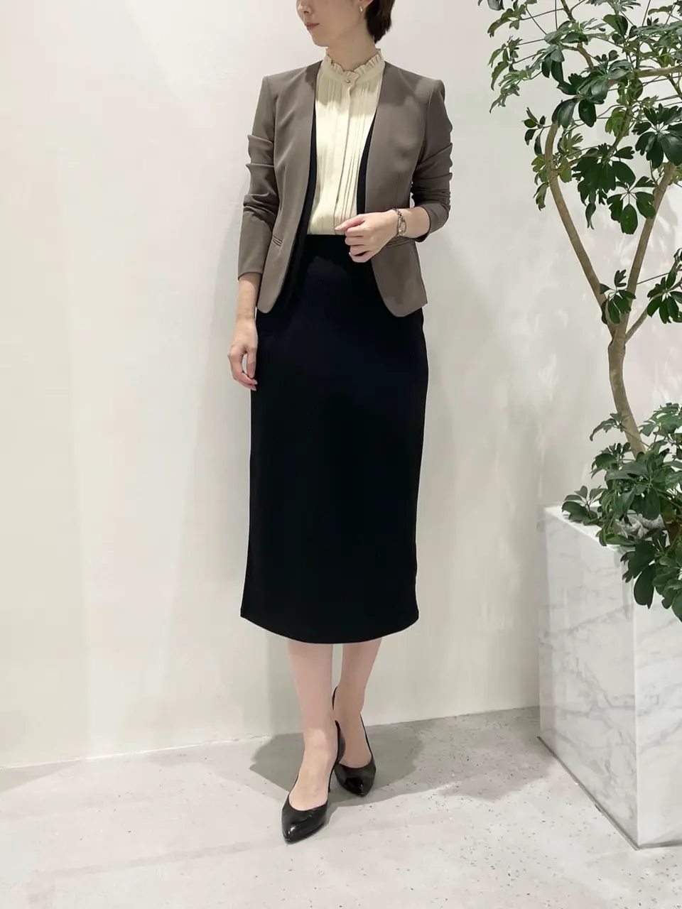 BEIGE， 小泉 コーディネート画像