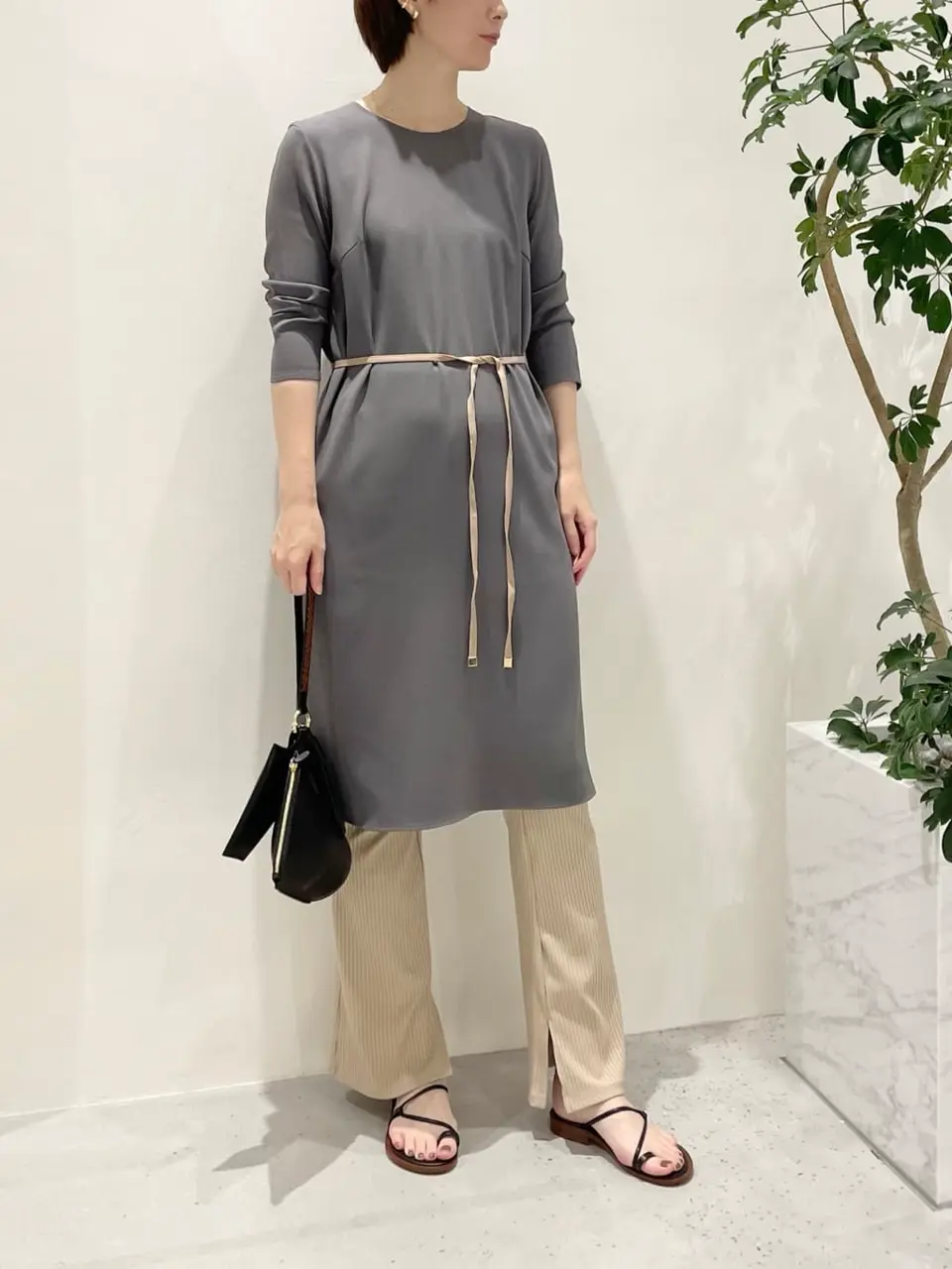 BEIGE， 小泉 コーディネート画像