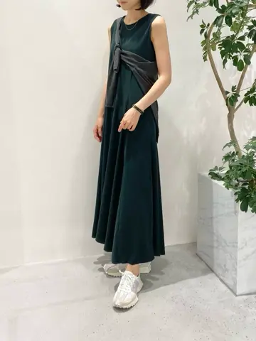 BEIGE， R.A コーディネート画像