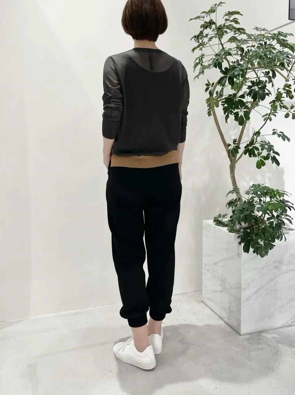 BEIGE， 小泉 コーディネート画像