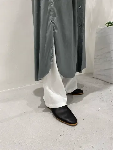 BEIGE， R.A コーディネート画像