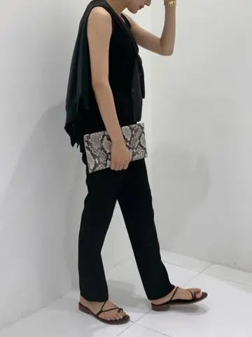 BEIGE， アライ コーディネート画像