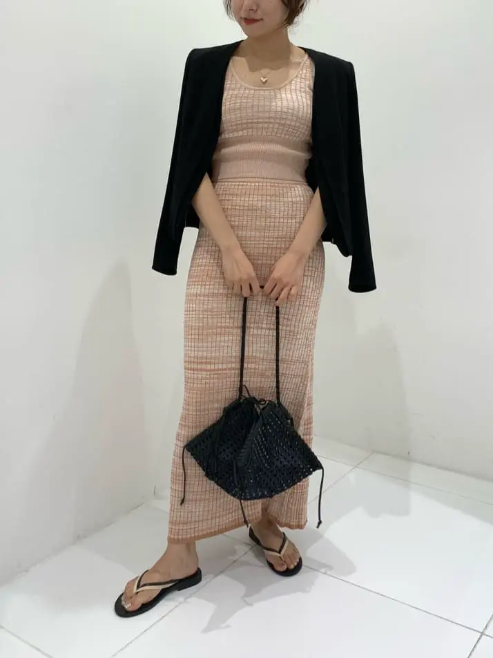 BEIGE， アライ コーディネート画像