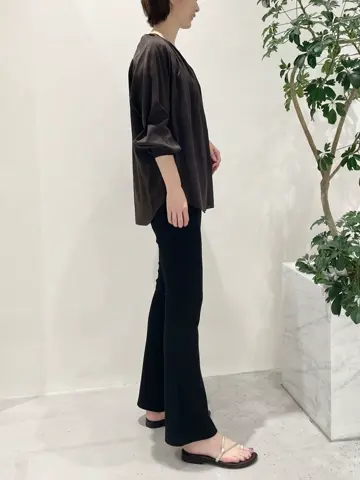 BEIGE， 小泉 コーディネート画像