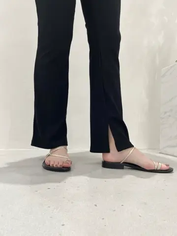 BEIGE， 小泉 コーディネート画像