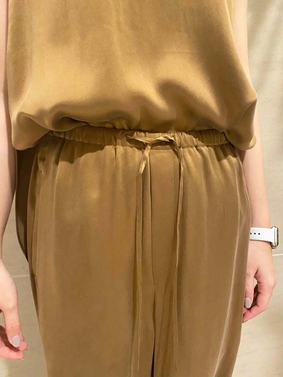 BEIGE， 須藤 コーディネート画像