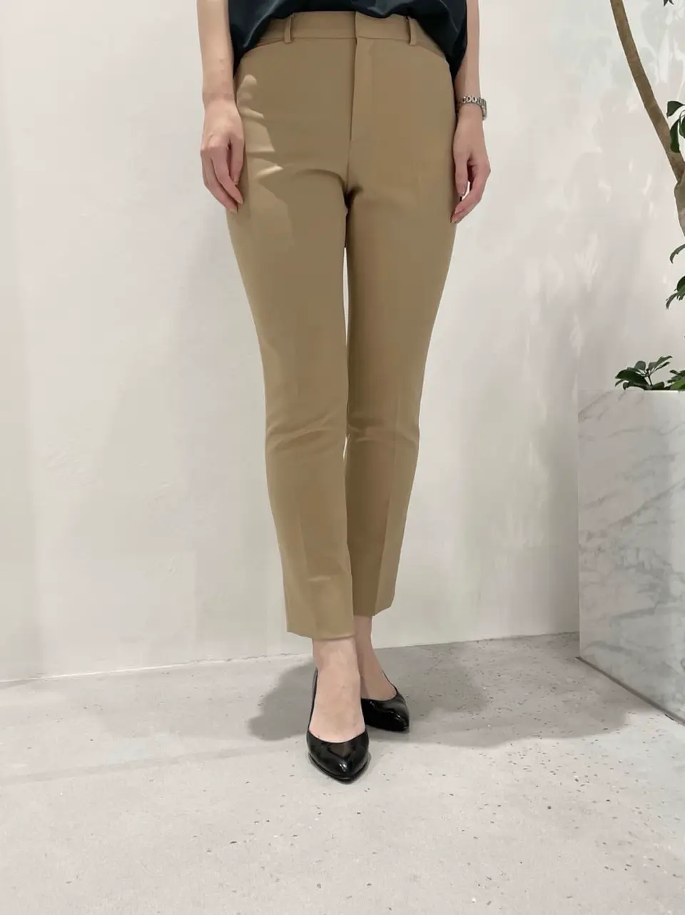 BEIGE， 小泉 コーディネート画像