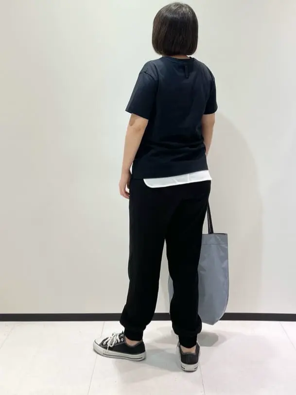 BEIGE， 藤木 コーディネート画像