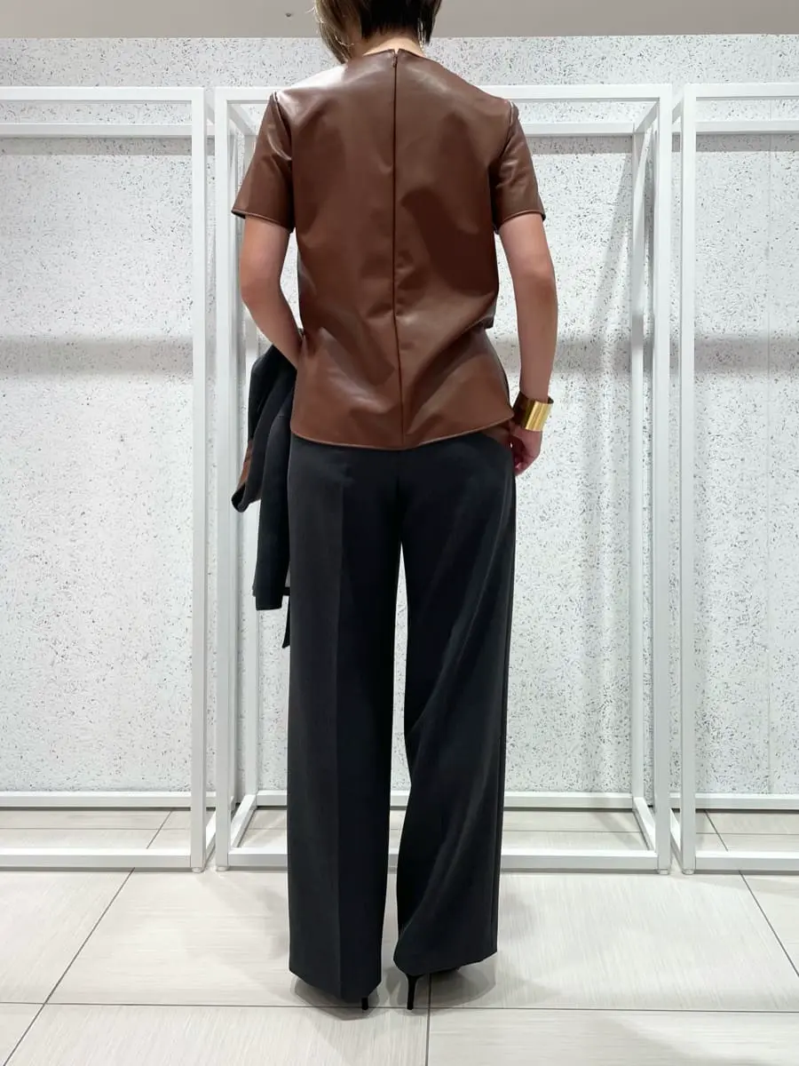 BEIGE， 柴田 コーディネート画像