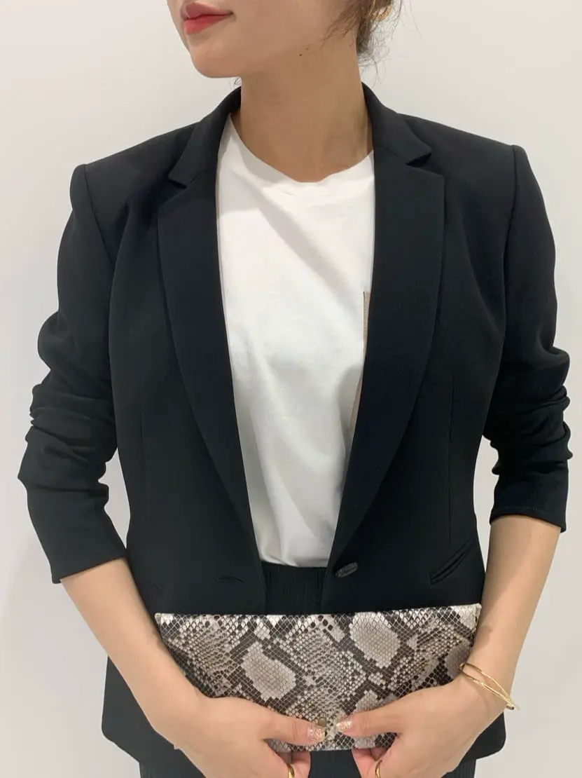 BEIGE， アライ コーディネート画像