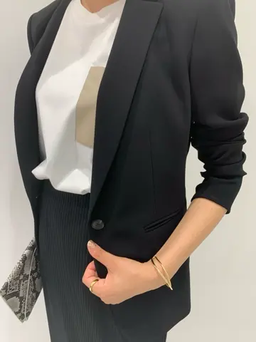 BEIGE， アライ コーディネート画像