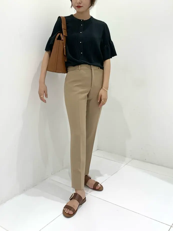 BEIGE， アライ コーディネート画像