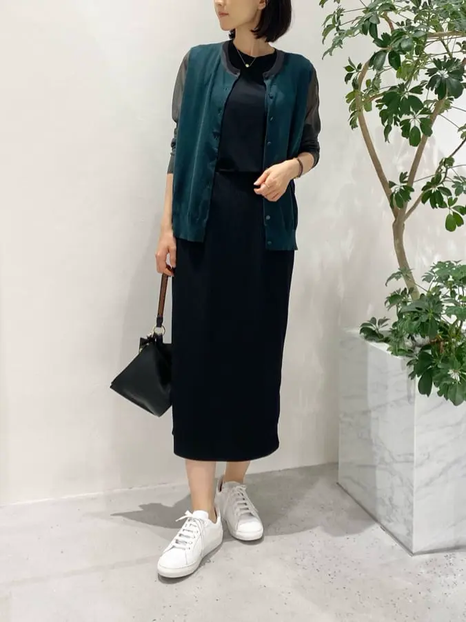 BEIGE， R.A コーディネート画像