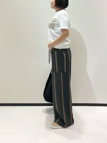 BEIGE， 藤木 コーディネート画像