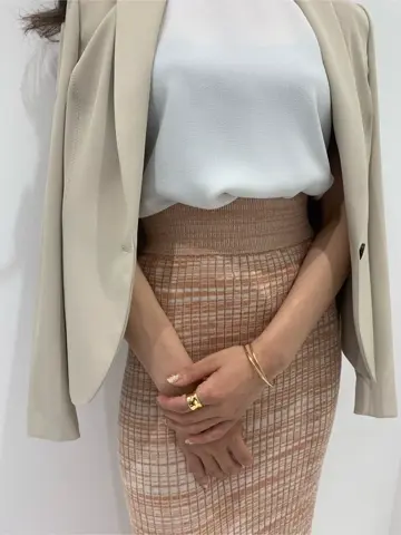 BEIGE， アライ コーディネート画像